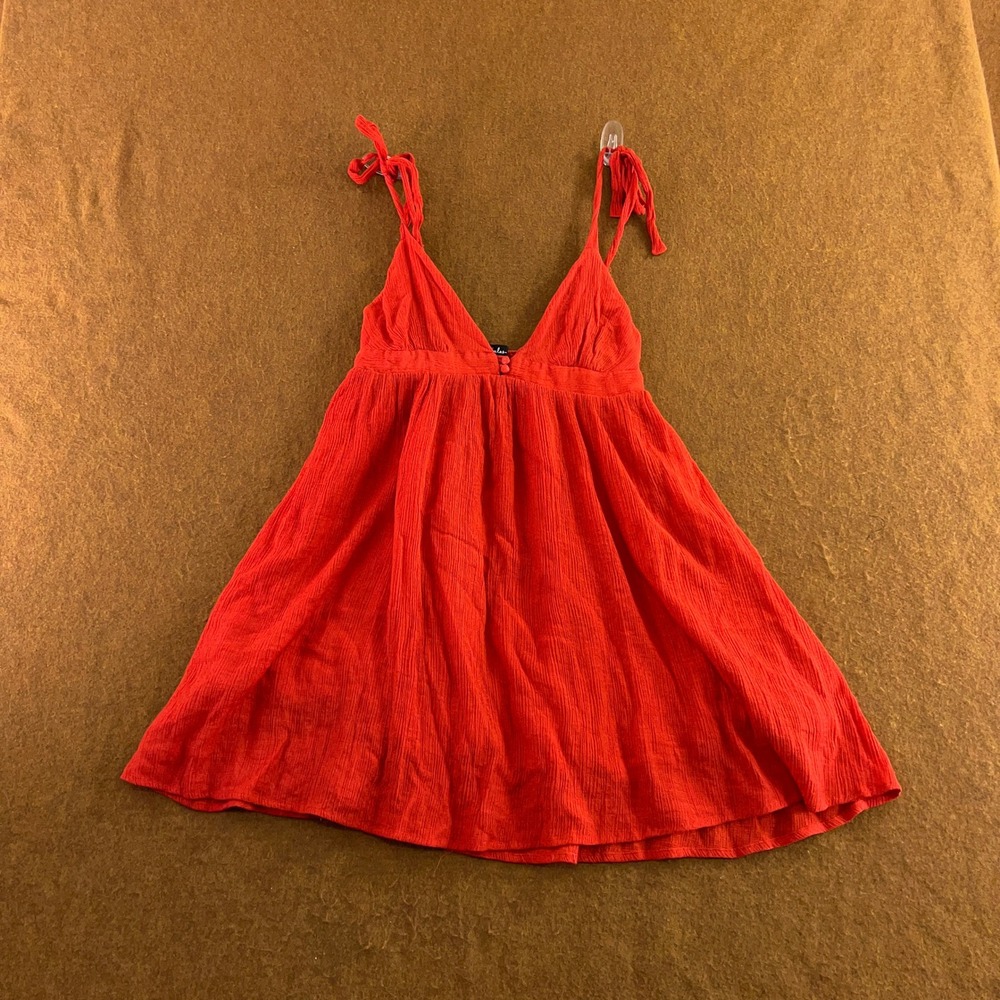 Lulus Womens Small Red Tie Shoulder Smocked Back Mini Dress NWT